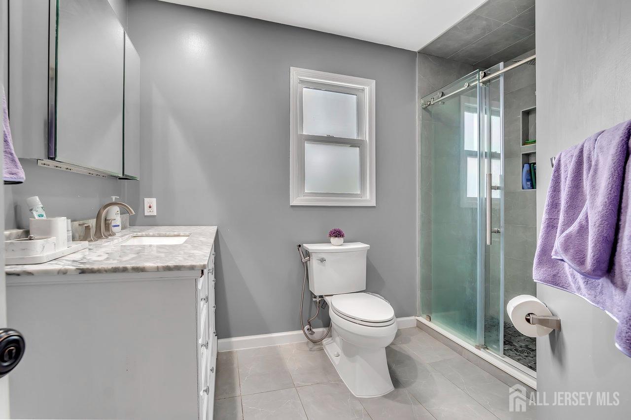 96 Chain O Hills Road