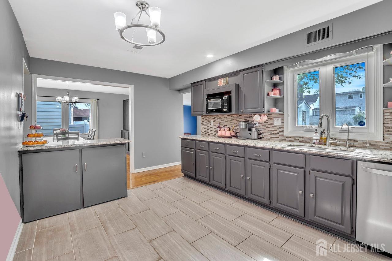 96 Chain O Hills Road