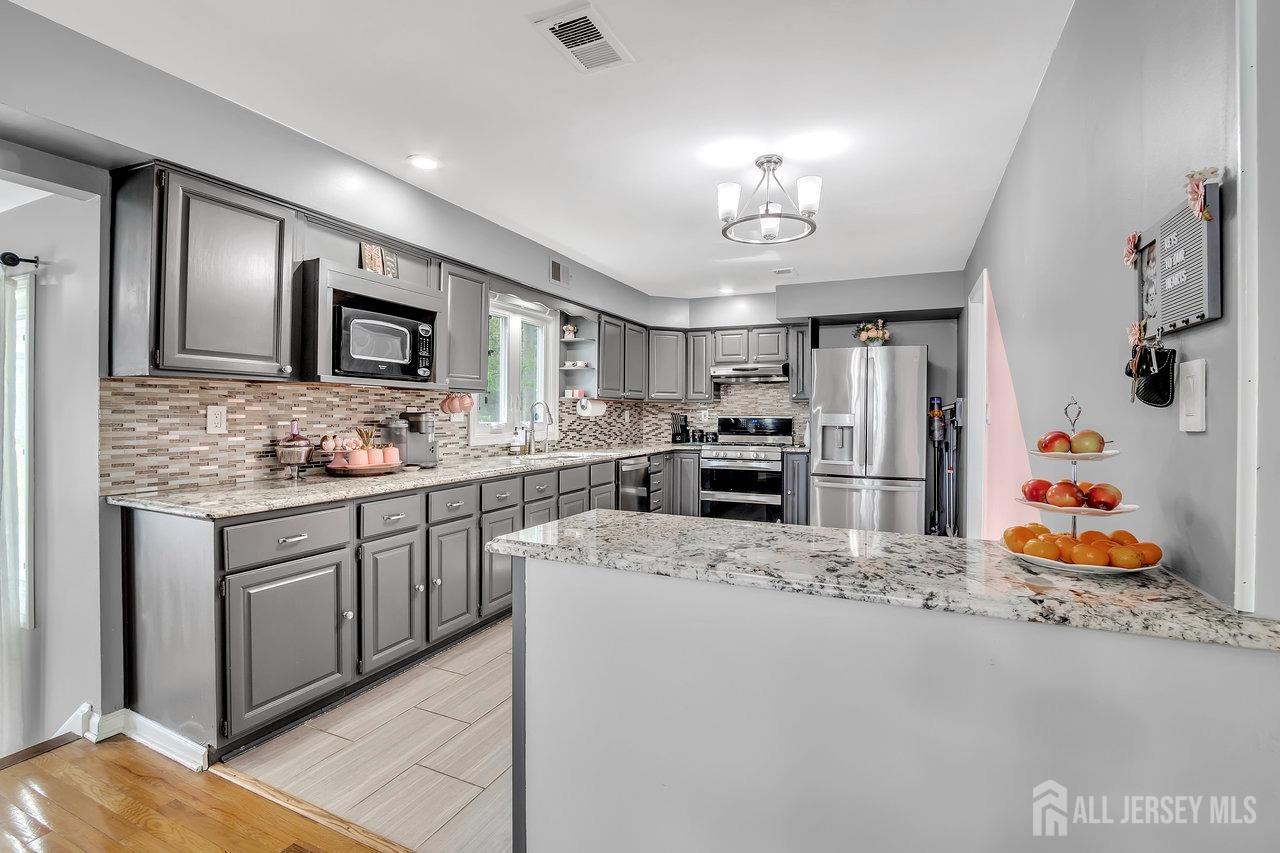 96 Chain O Hills Road