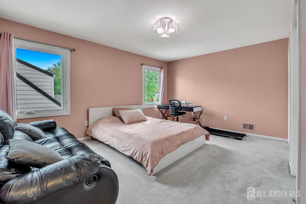 96 Chain O Hills Road