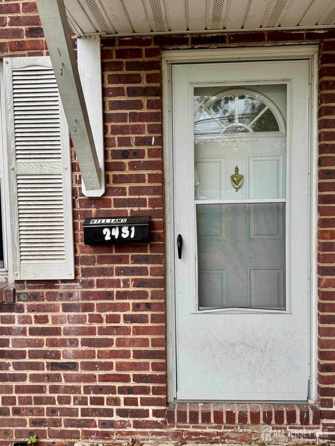 2451 Saint Georges Avenue