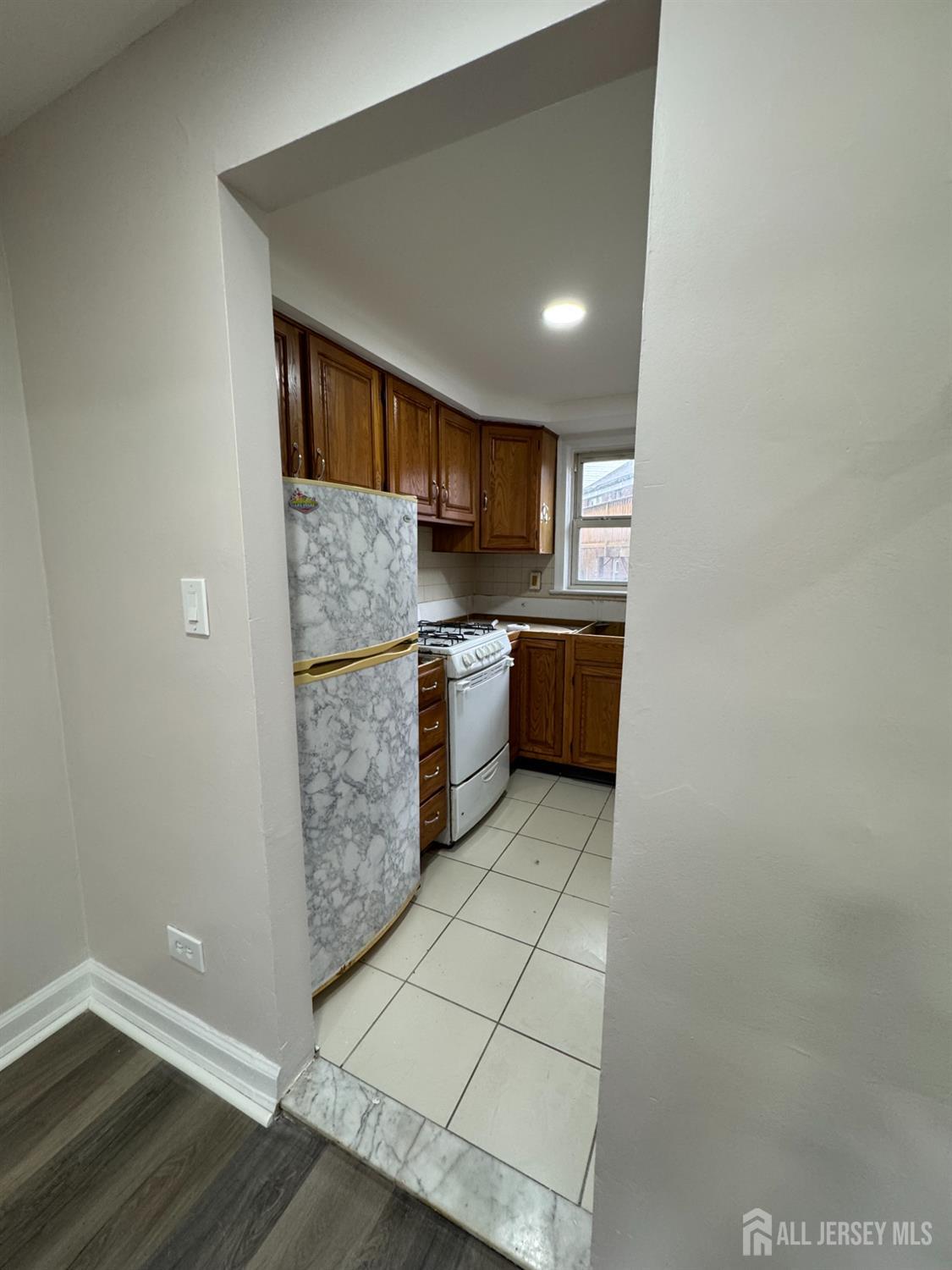 2451 Saint Georges Avenue