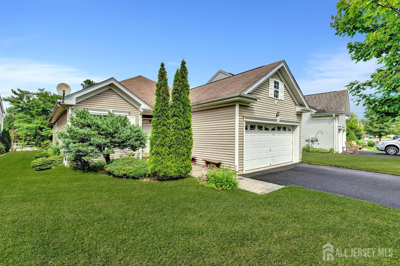 32 Prusakowski Boulevard