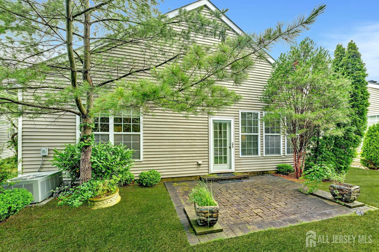 32 Prusakowski Boulevard