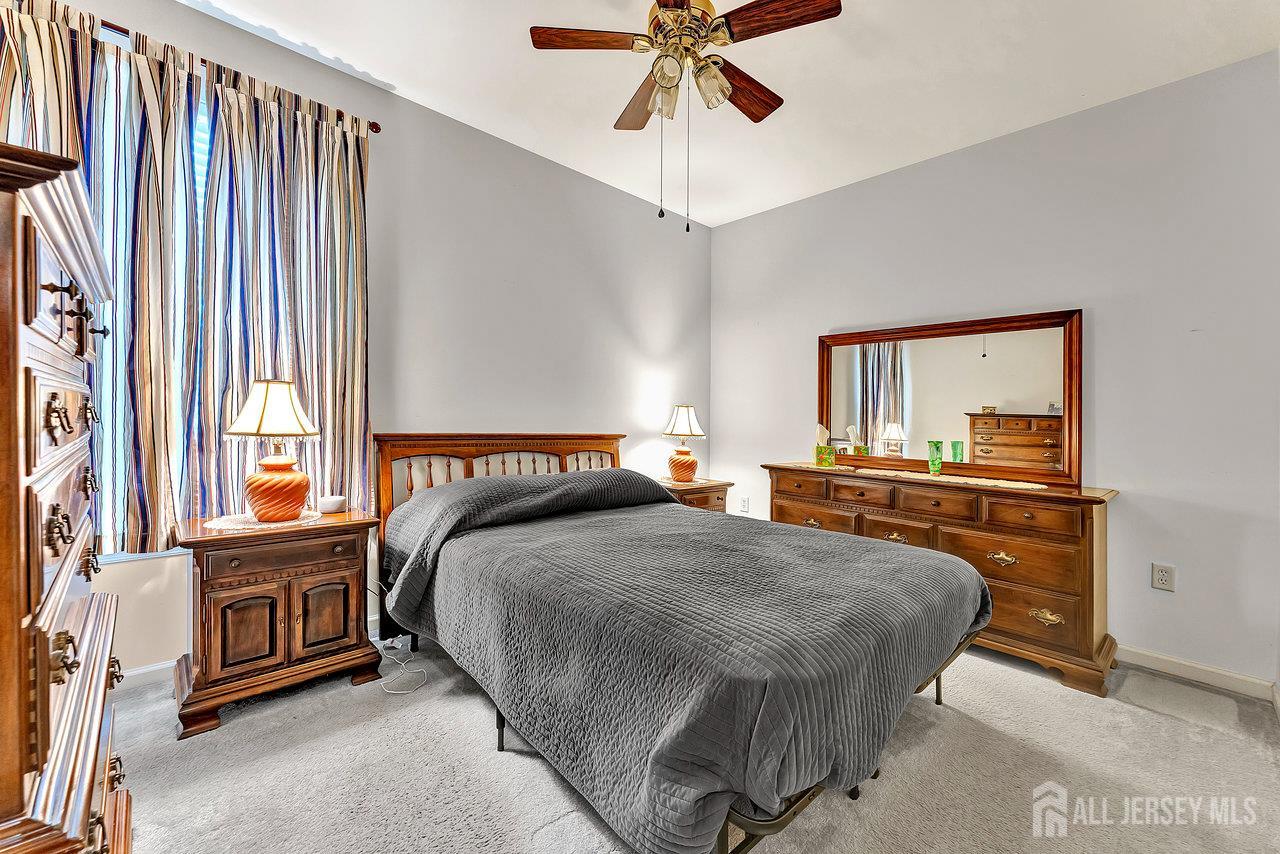 32 Prusakowski Boulevard