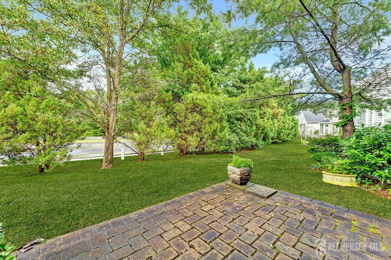 32 Prusakowski Boulevard