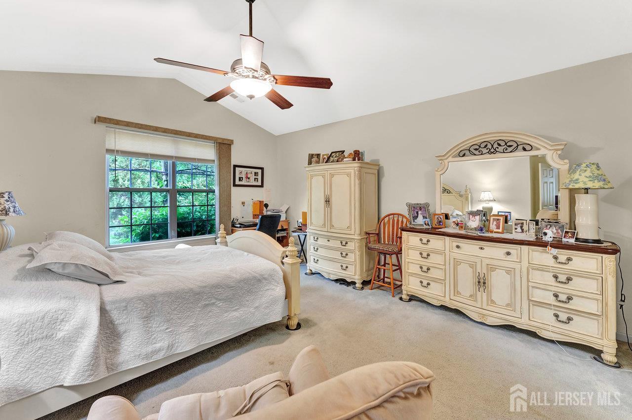 32 Prusakowski Boulevard