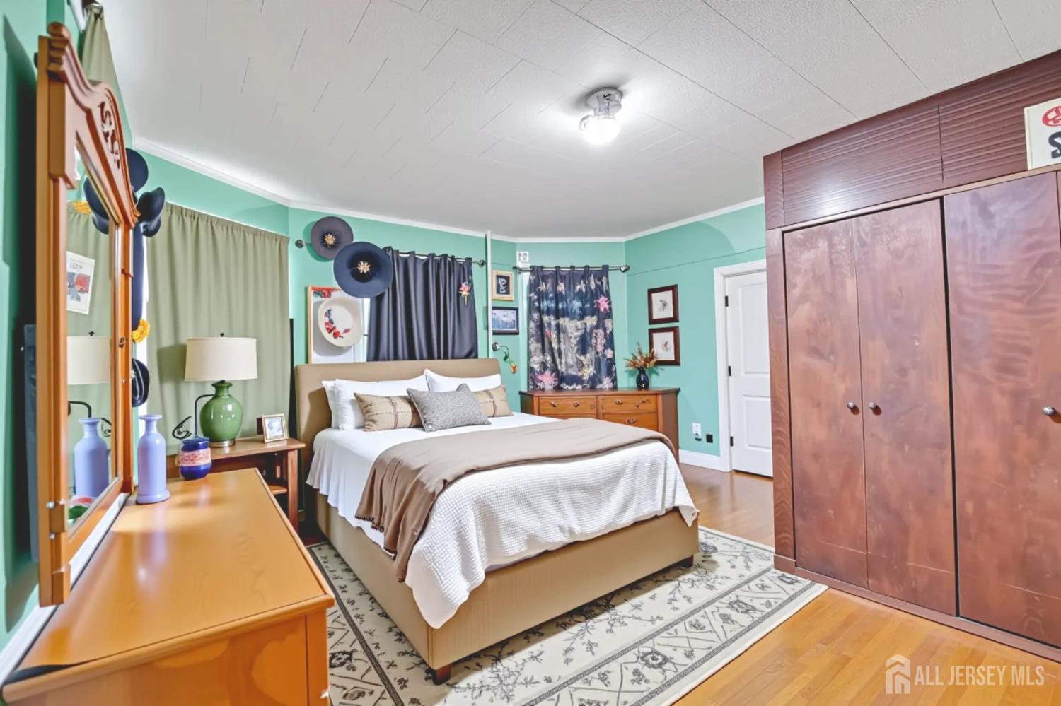 200 S Washington Avenue