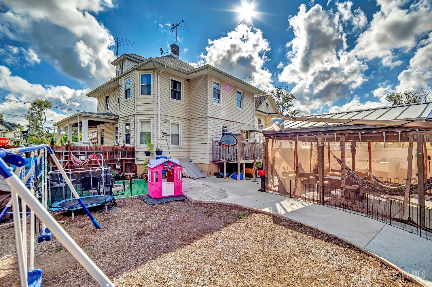 200 S Washington Avenue