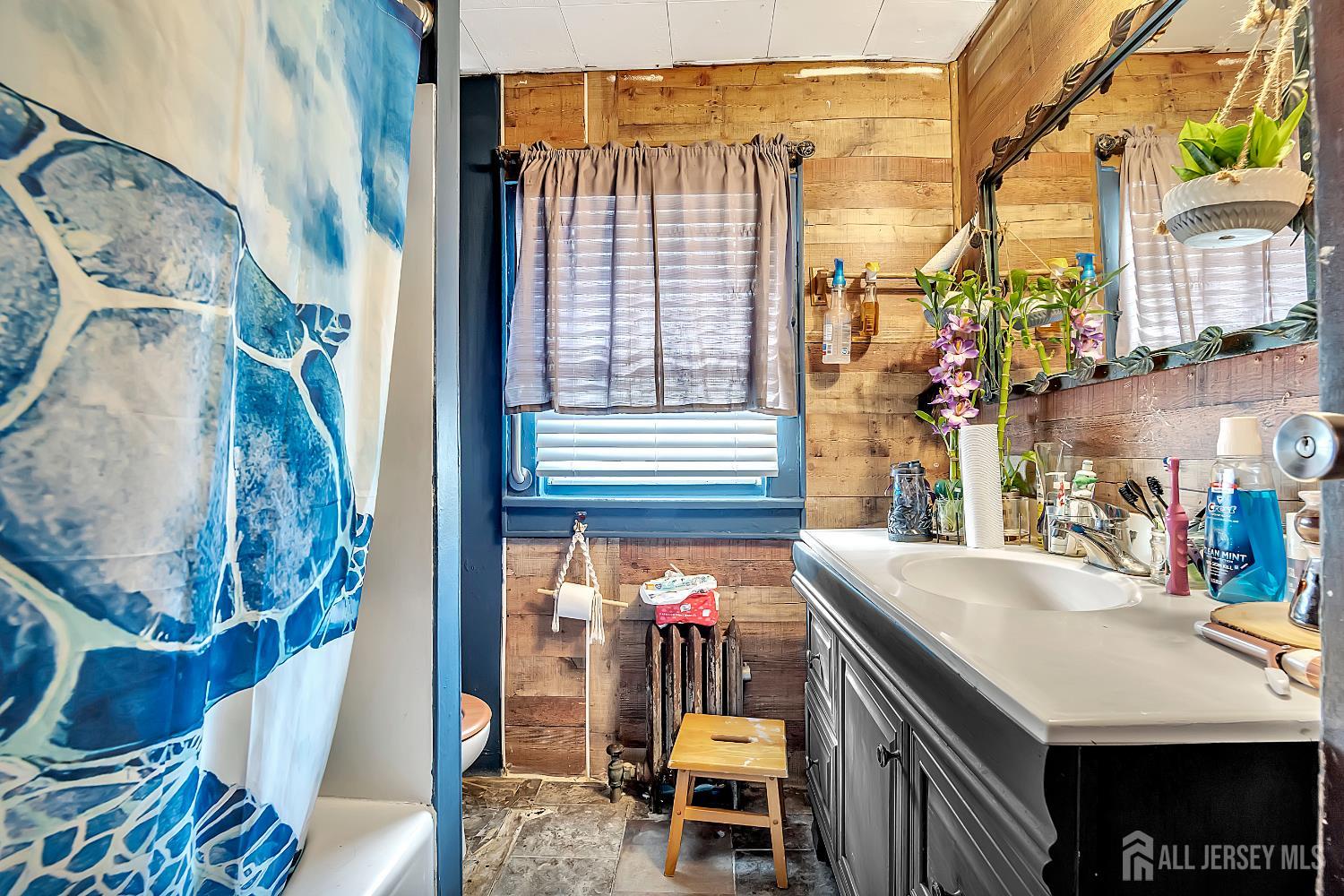 200 S Washington Avenue