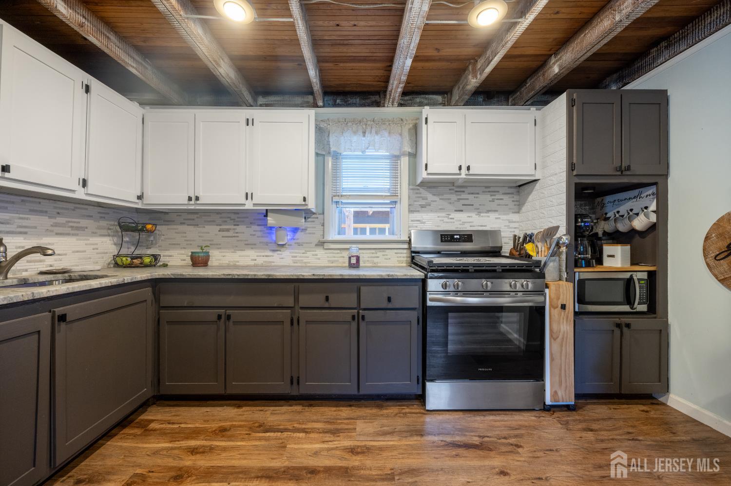 535 Lorillard Avenue