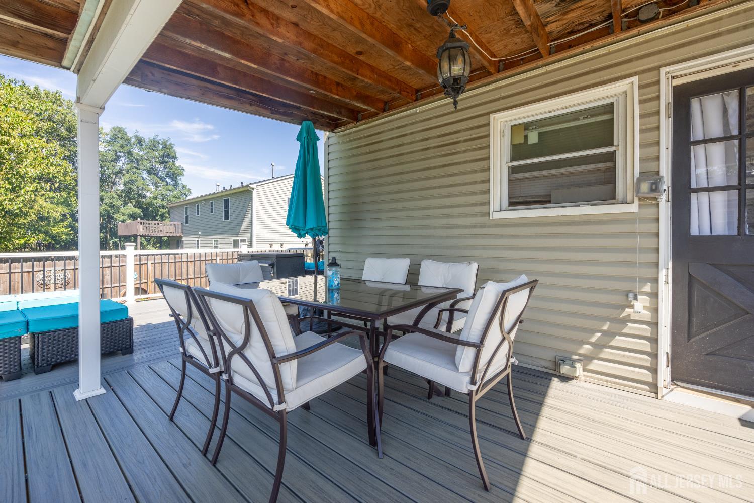 535 Lorillard Avenue