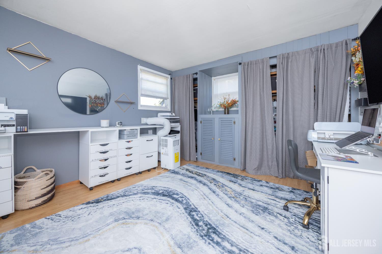 535 Lorillard Avenue