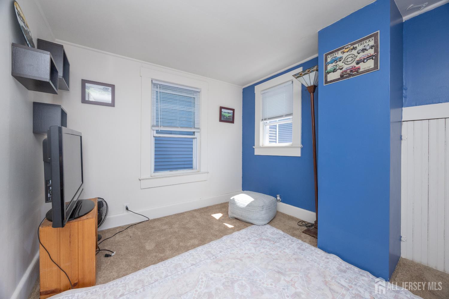 535 Lorillard Avenue