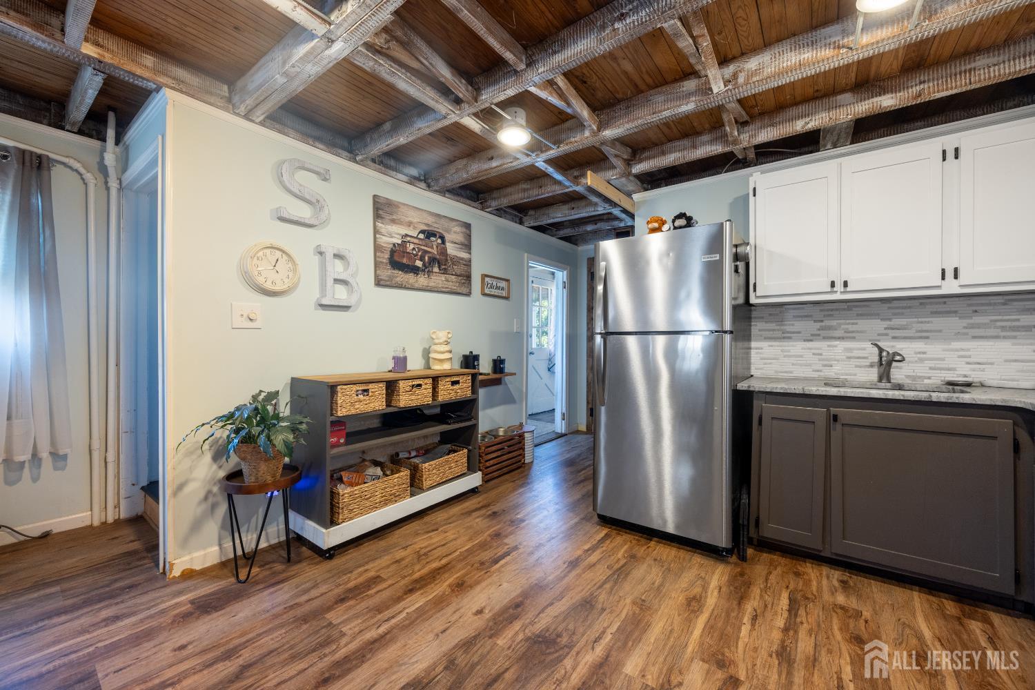 535 Lorillard Avenue