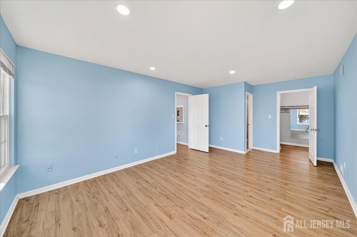 1002 Woodbridge Commons Way