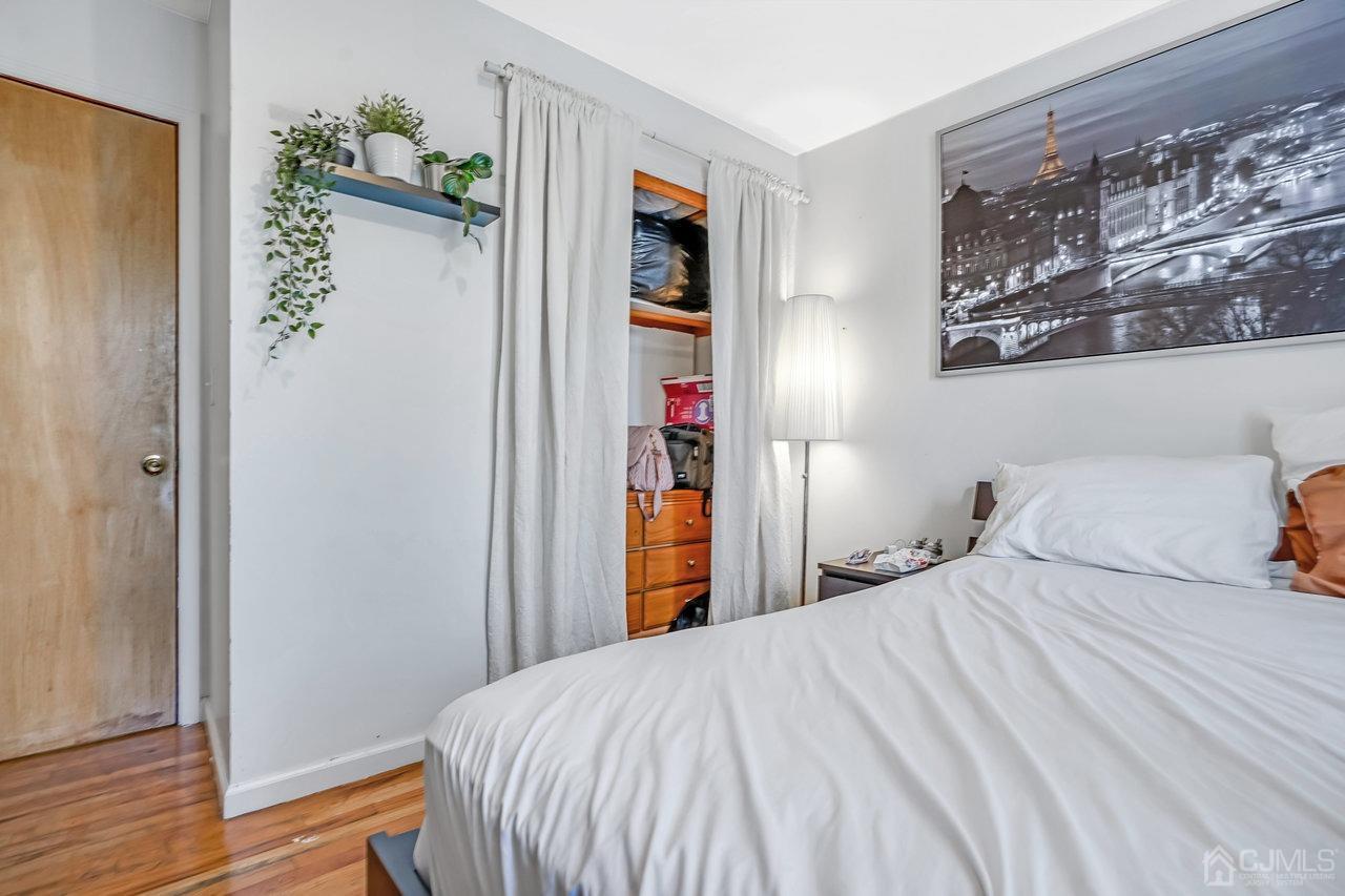 125 Elizabeth Avenue