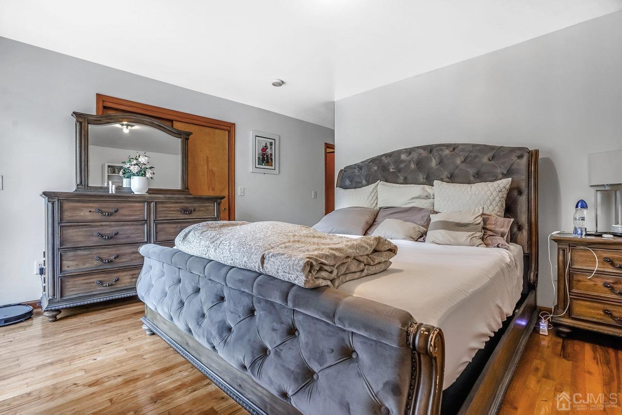 125 Elizabeth Avenue