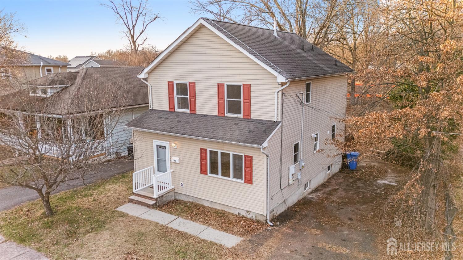 945 Lincoln Boulevard