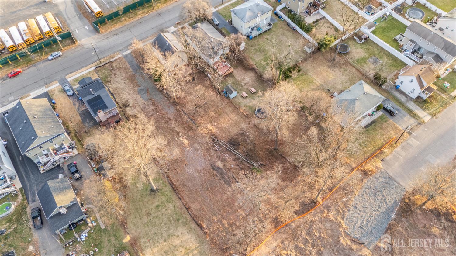 945 Lincoln Boulevard