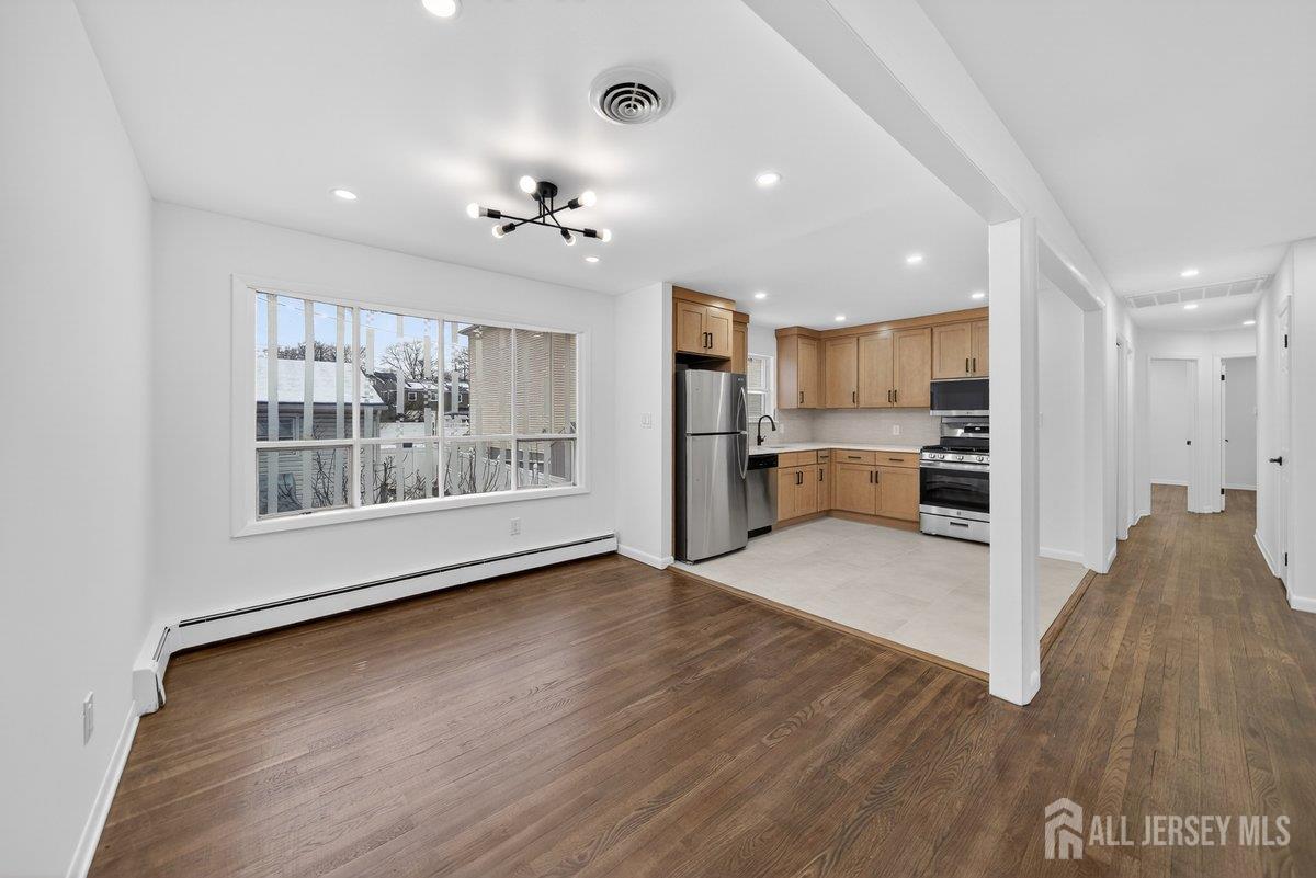 1087 Blandford Avenue