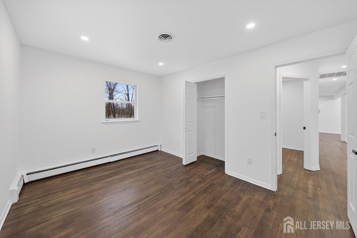 1087 Blandford Avenue