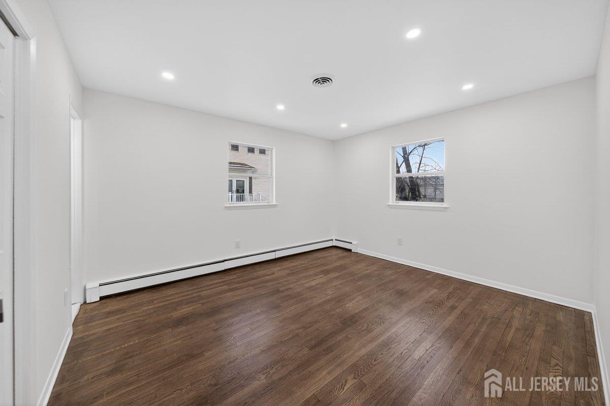 1087 Blandford Avenue