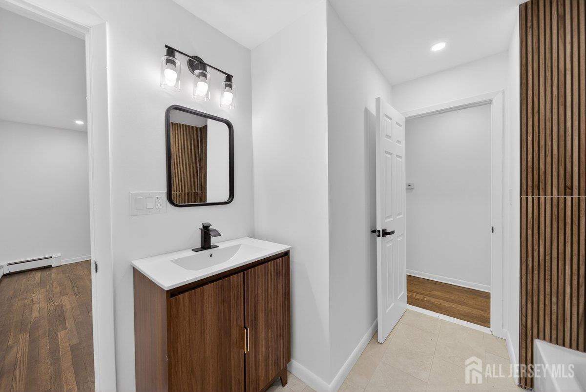 1087 Blandford Avenue