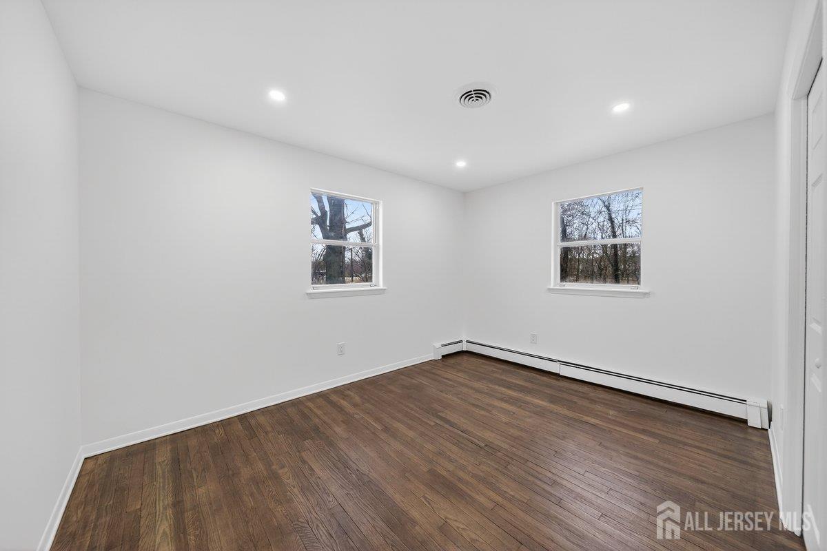 1087 Blandford Avenue