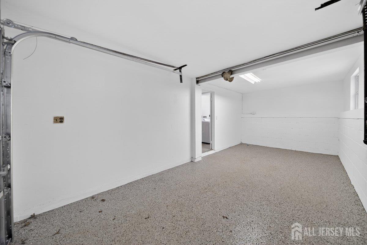 1087 Blandford Avenue