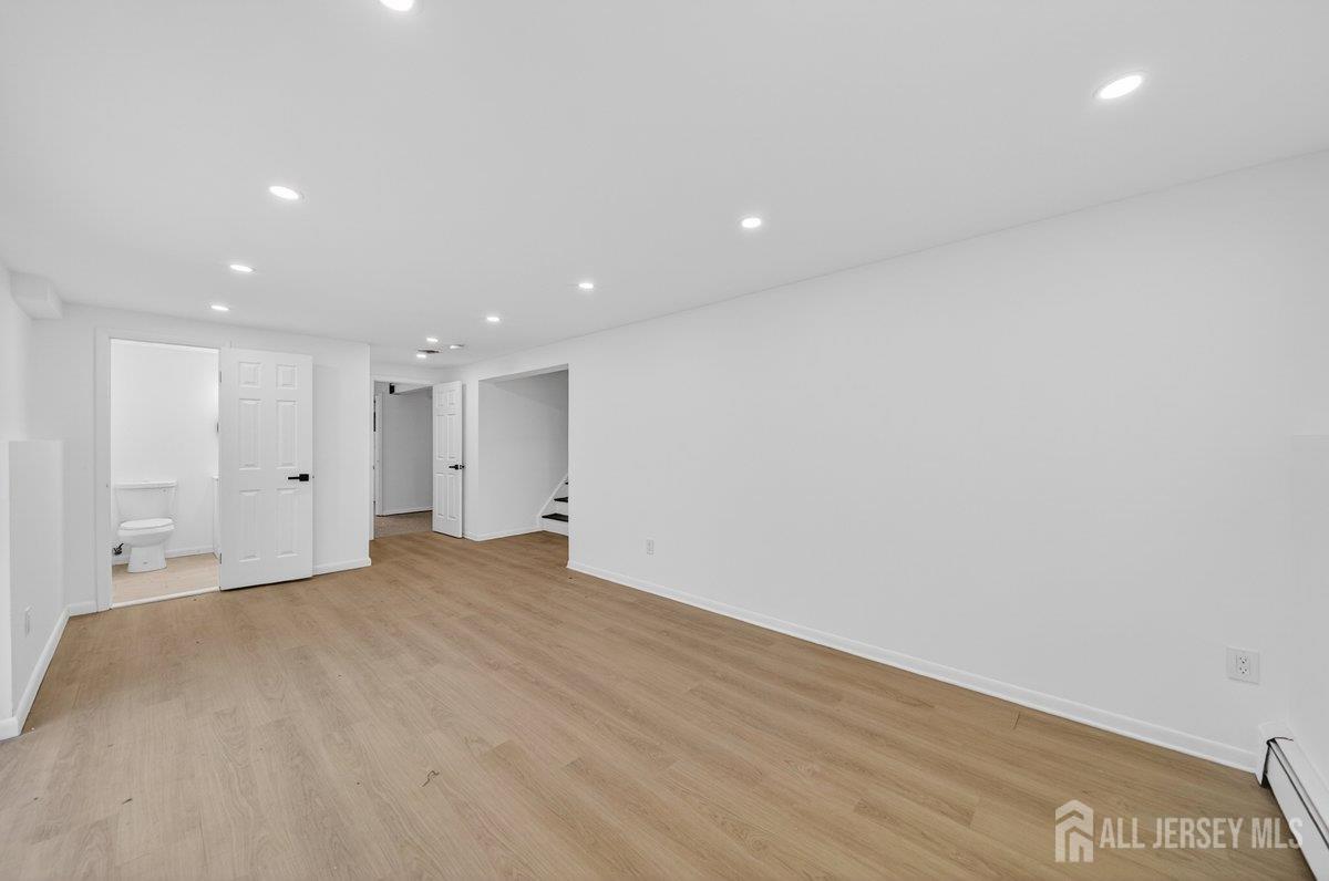 1087 Blandford Avenue