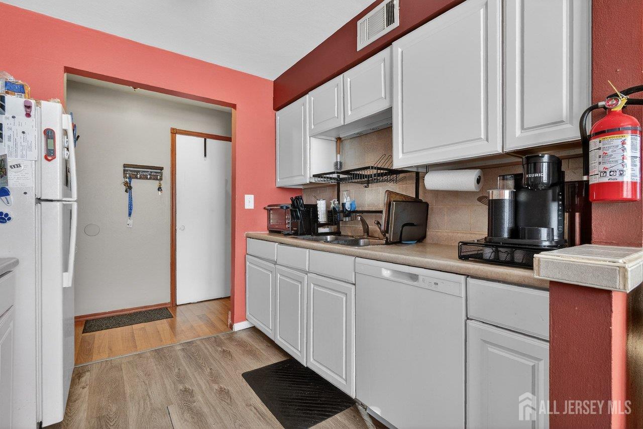 1300 Rock Avenue # F3