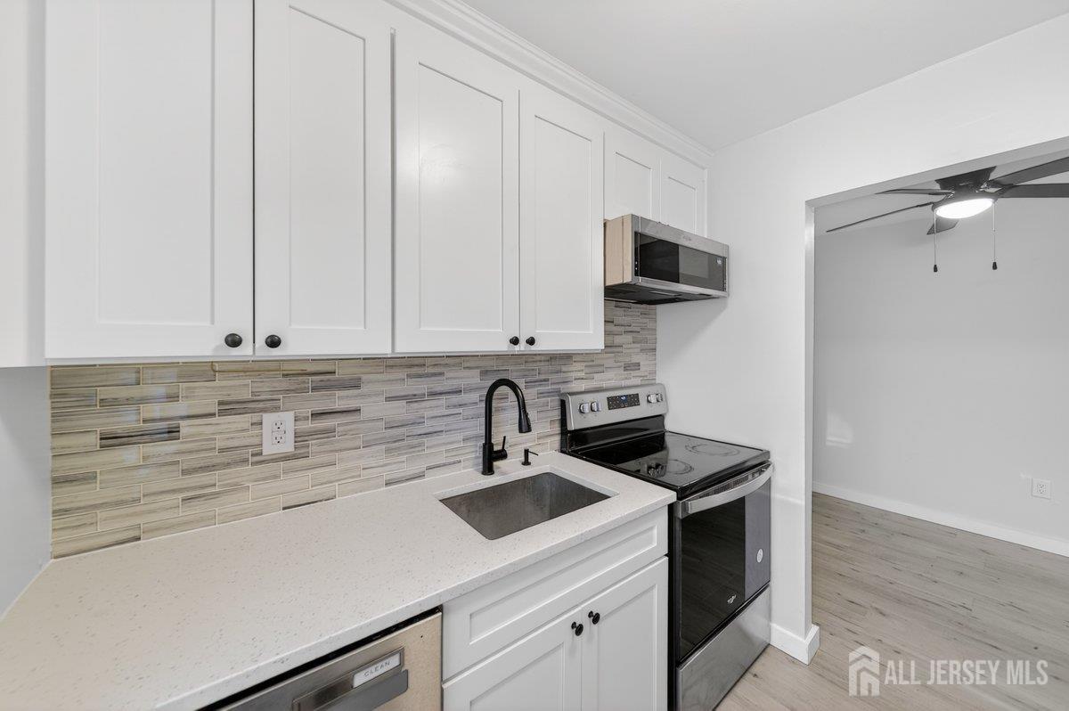 289 Main Street # 11N