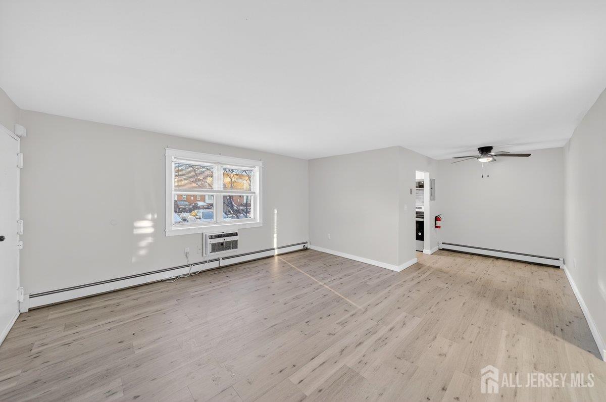 289 Main Street # 11N