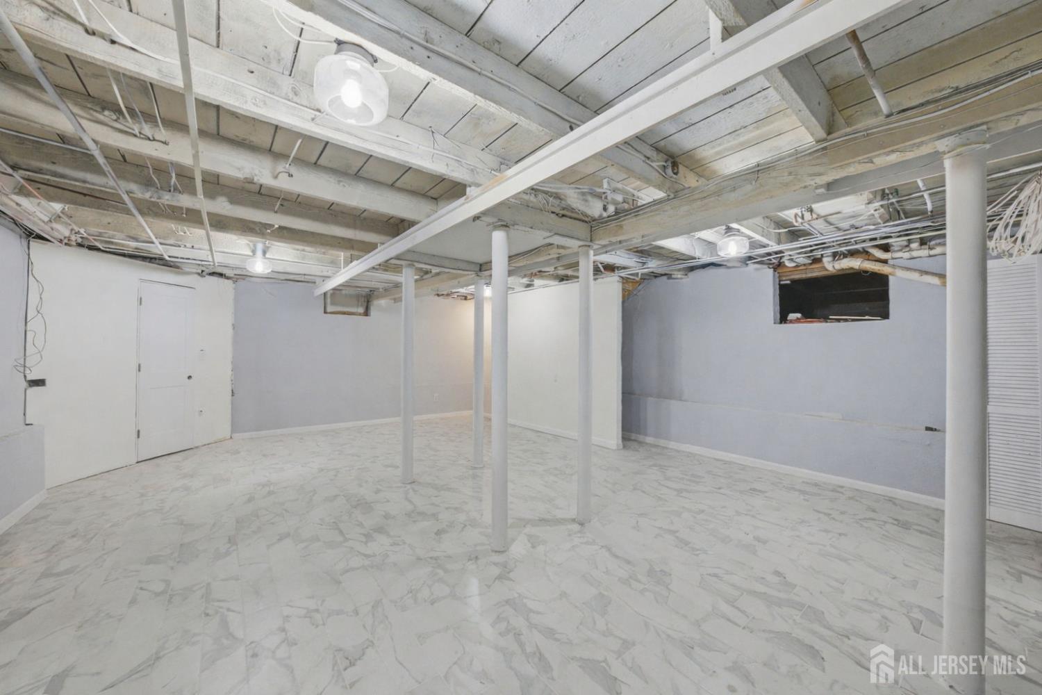 68 Port Reading Avenue