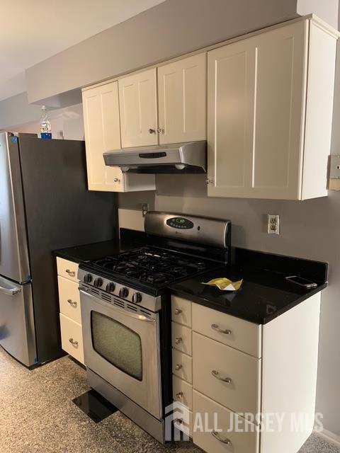 1702 Edison Glen Terrace