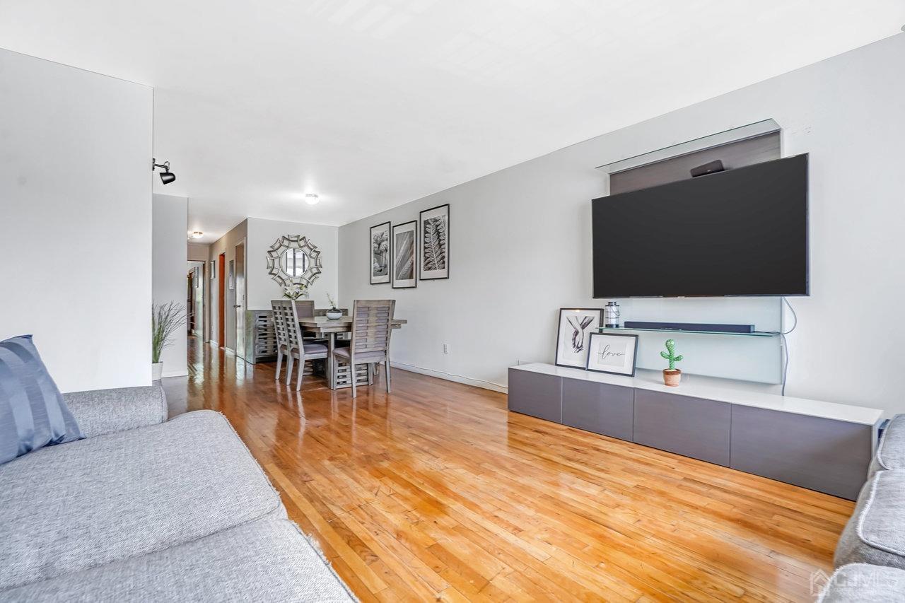 125 Elizabeth Avenue