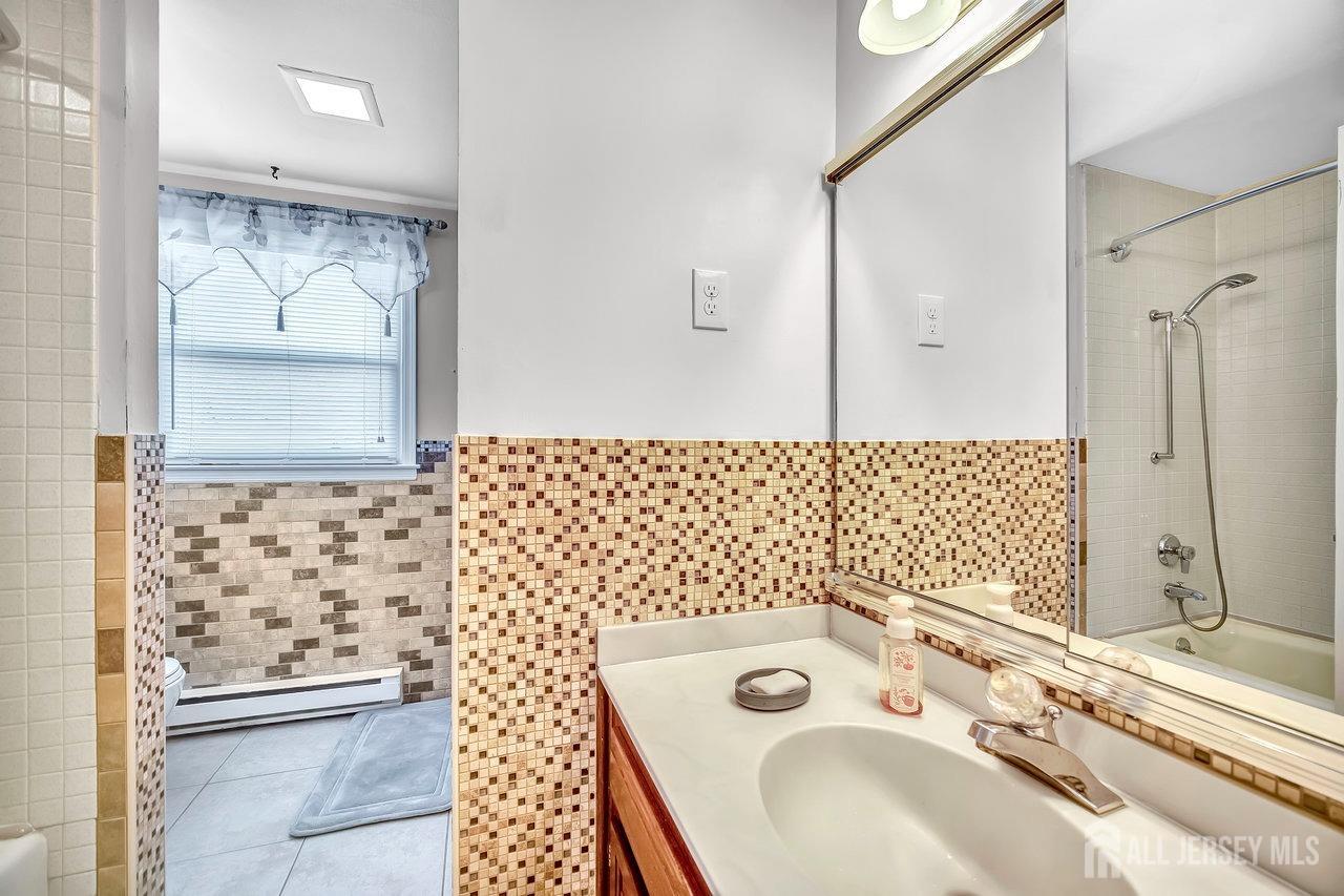 312 Sharon Way # 312N