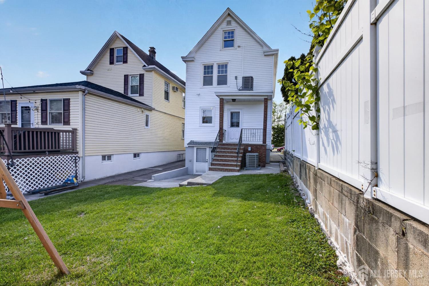 574 Hazel Avenue