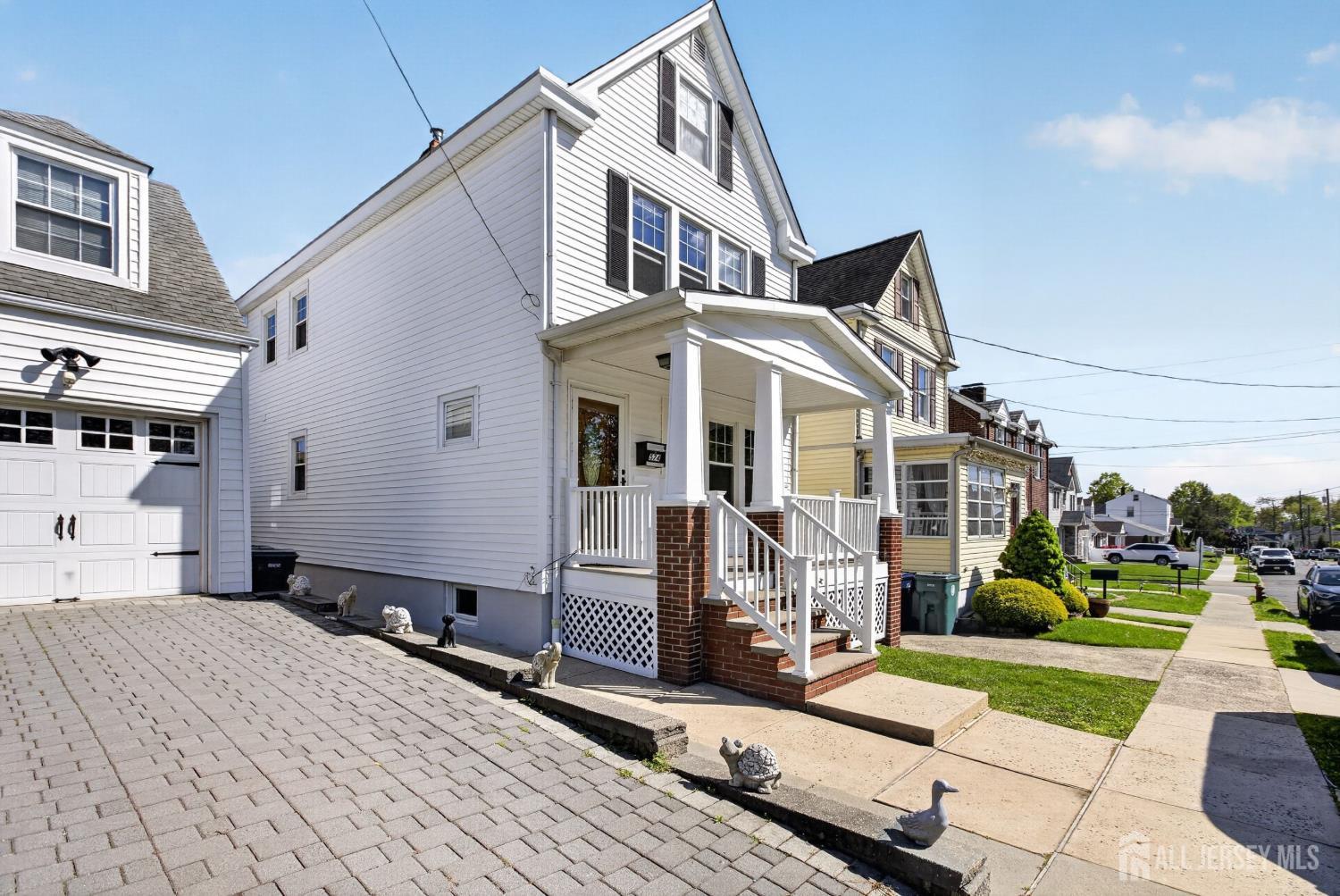 574 Hazel Avenue