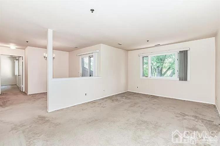 1307 Sayre Drive