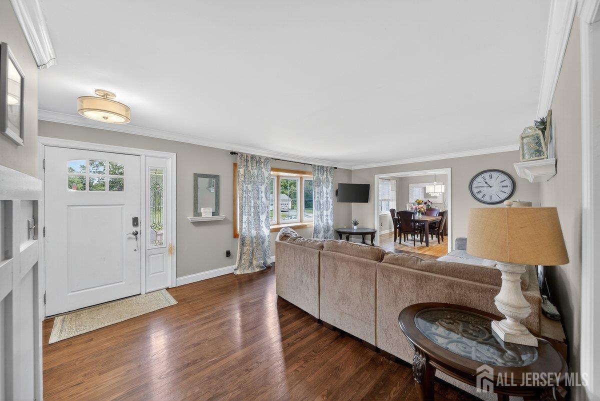 16 Dusko Drive