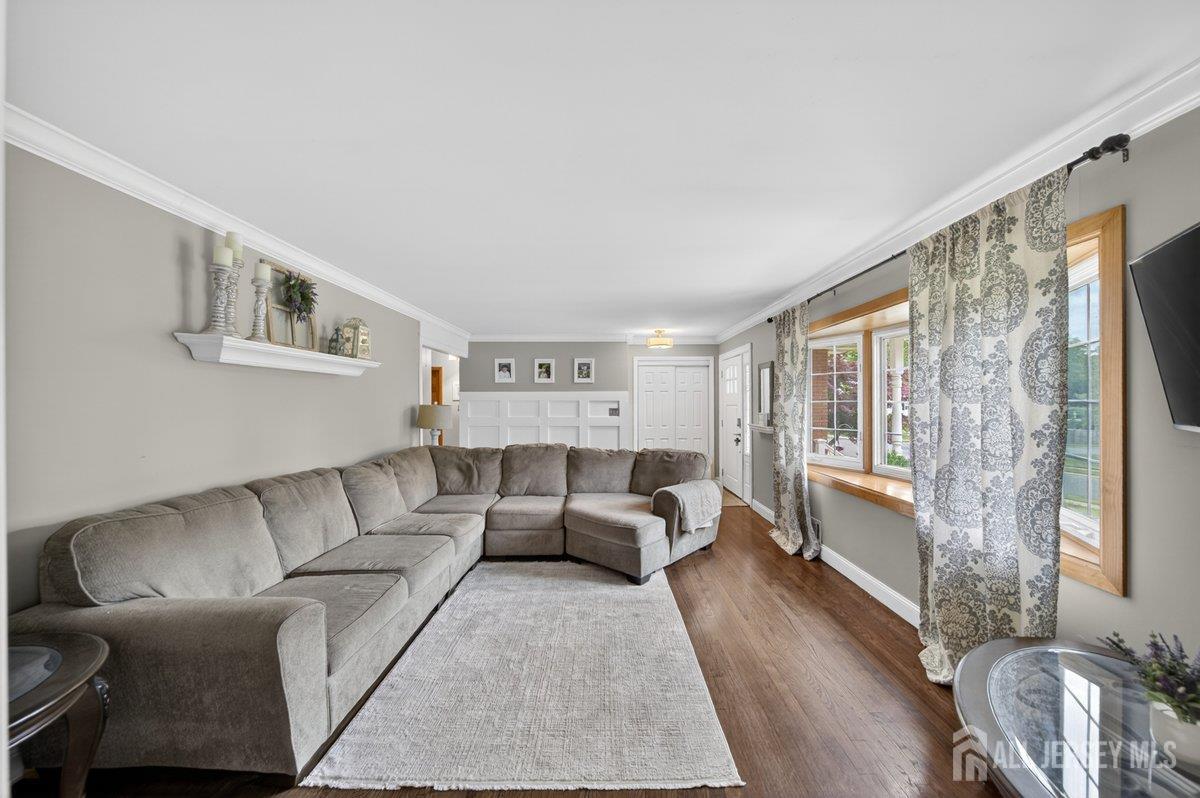 16 Dusko Drive