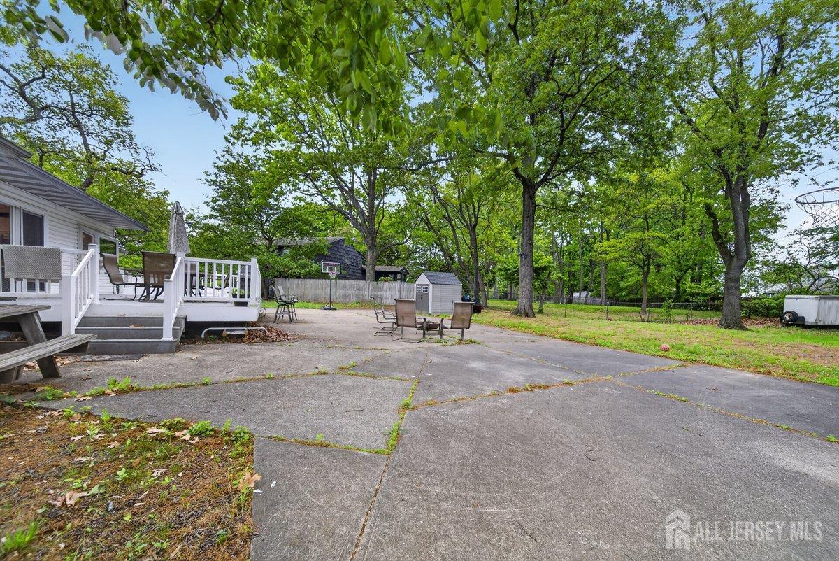 16 Dusko Drive