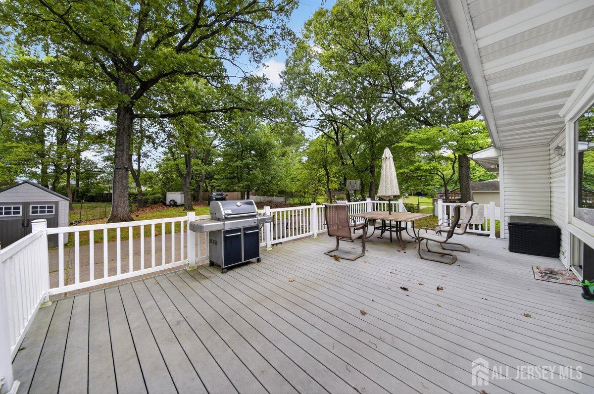 16 Dusko Drive