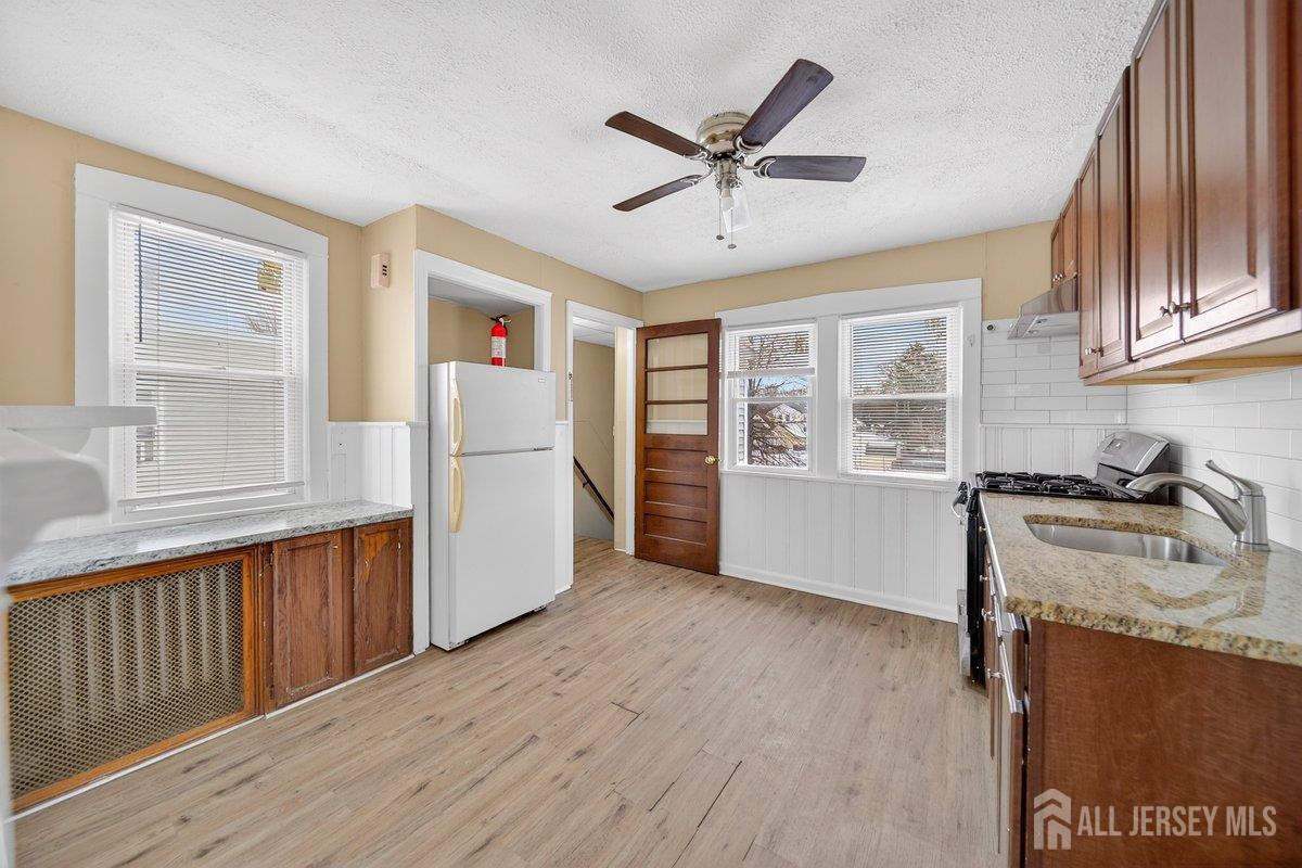 1167 Green Street # B