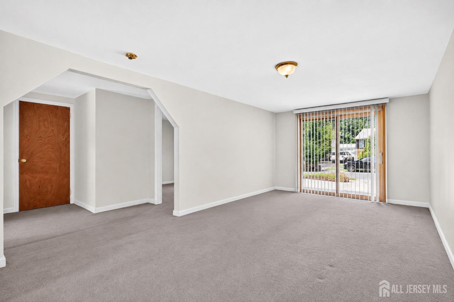 52 Jackson Avenue