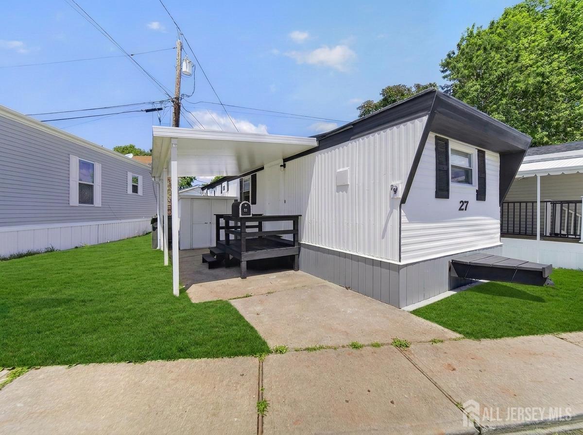 27 Freddie Avenue