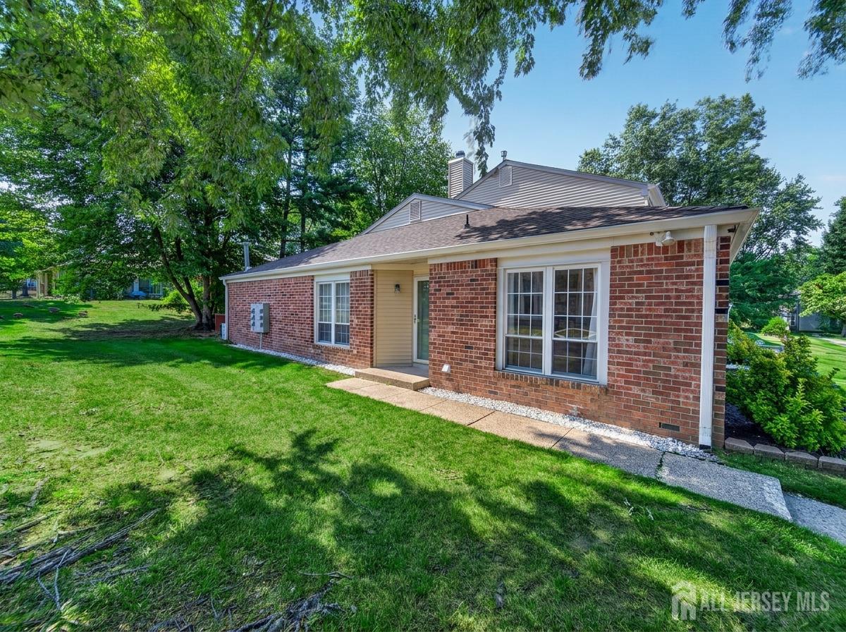 320 Knight Court