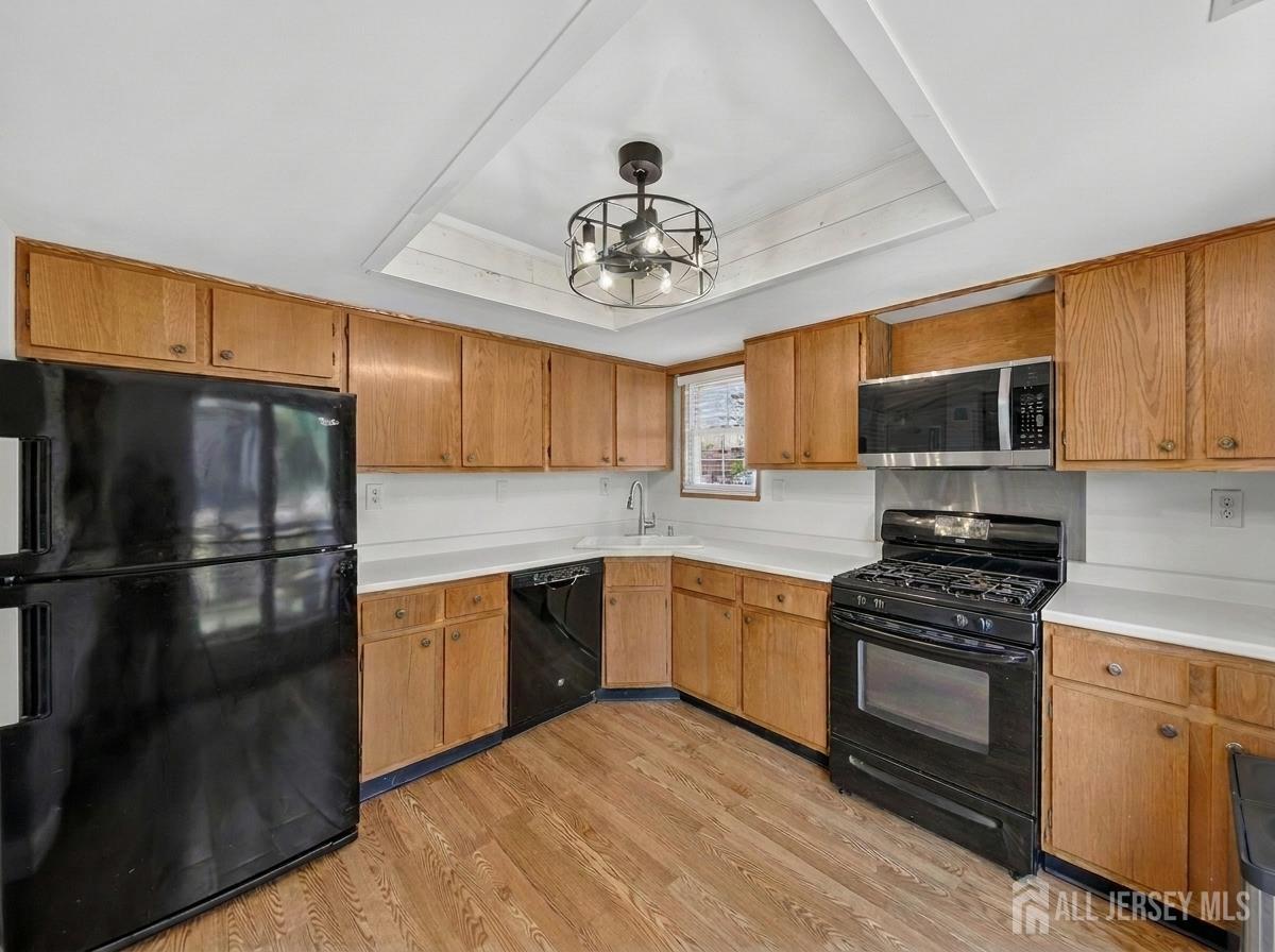 320 Knight Court